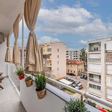 Appartamento Urban Vibe Zara Esterno foto